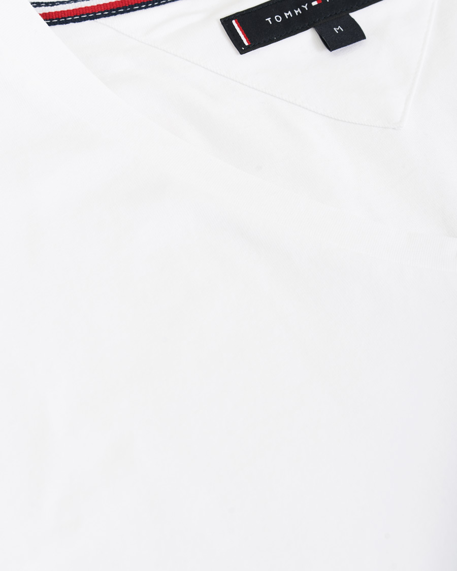 Herren | T-Shirts | Tommy Hilfiger | Slim Fit Stretch V-Neck Tee Bright White