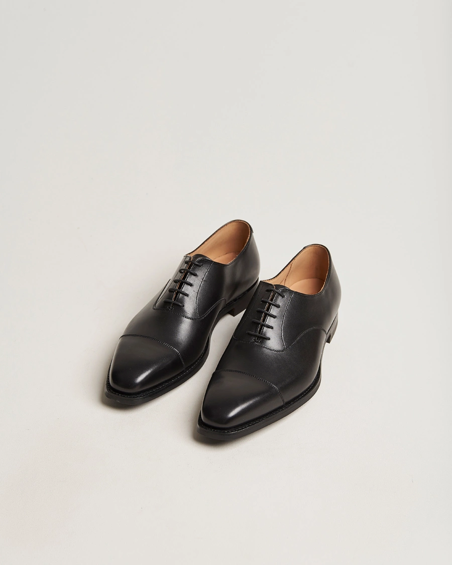 Herren | Dresscode Hochzeit | Crockett & Jones | Hallam Oxford City Sole E Black Calf