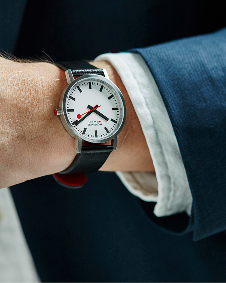 Herren | Mondaine New Classic Brushed Black 36mm | Mondaine | New Classic Brushed Black 36mm