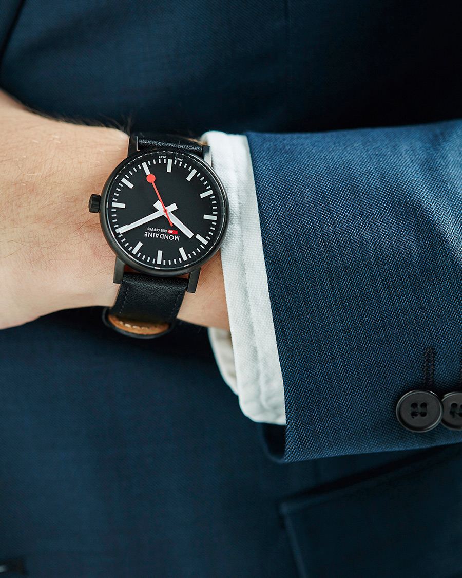 Herren | Mondaine Evo 2 PVD Sapphire Black 40mm | Mondaine | Evo 2 PVD Sapphire Black 40mm
