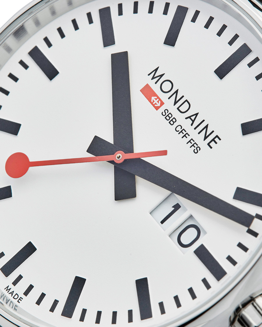 Herren | Mondaine Evo 2 Big Date Sapphire Black 40mm | Mondaine | Evo 2 Big Date Sapphire Black 40mm