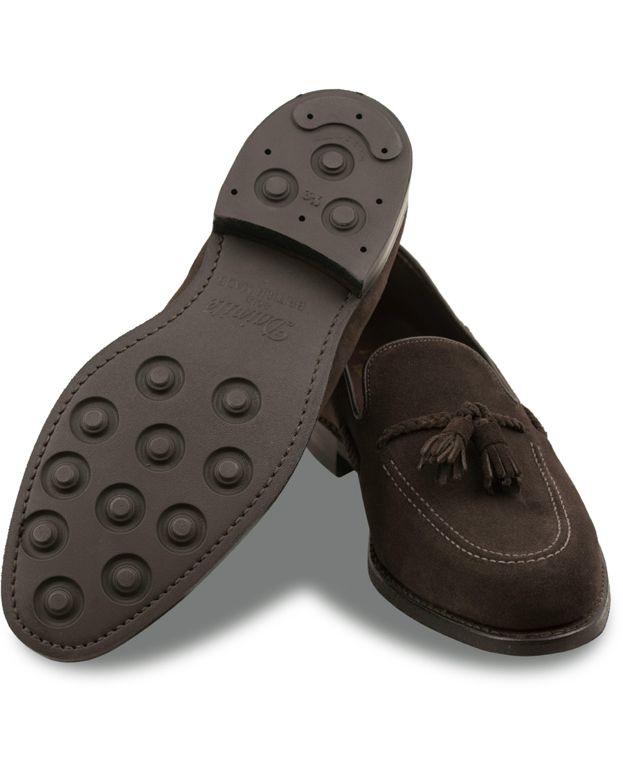Herren | Loake 1880 MTO Temple Dainite Loafer Dark Brown Suede | Loake 1880 | MTO Temple Dainite Loafer Dark Brown Suede
