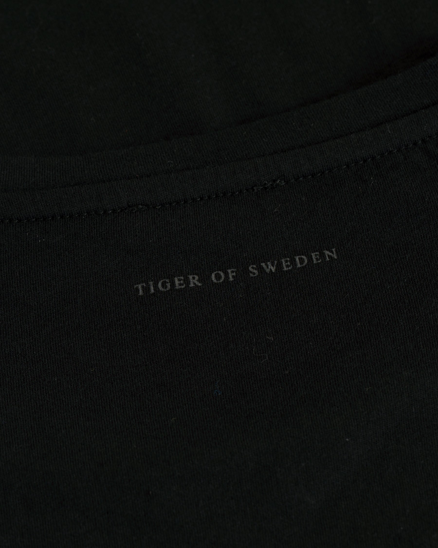 Herren | T-Shirts | Tiger of Sweden | Legacy Crew Neck Tee Black