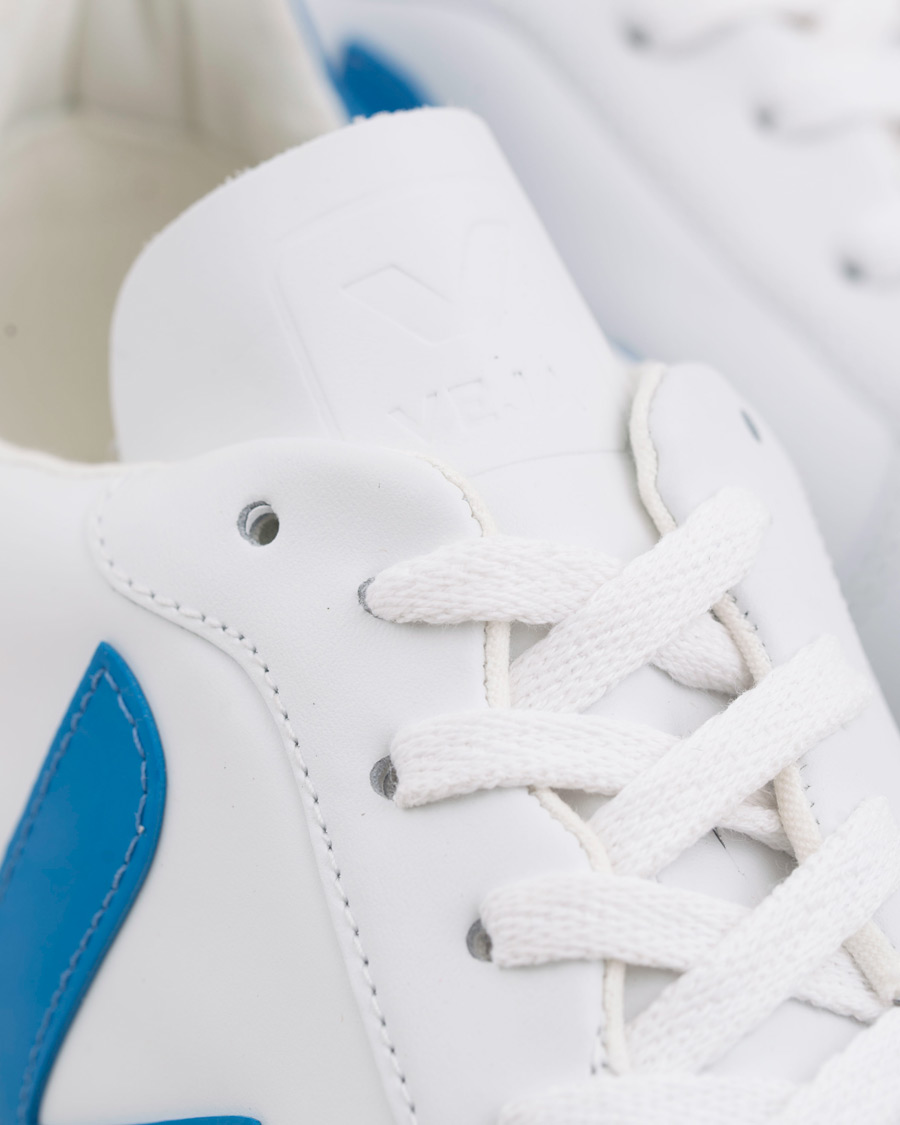 Herren | Veja V-10 Leather Sneaker Extra White/Swedish Blue | Veja | V-10 Leather Sneaker Extra White/Swedish Blue