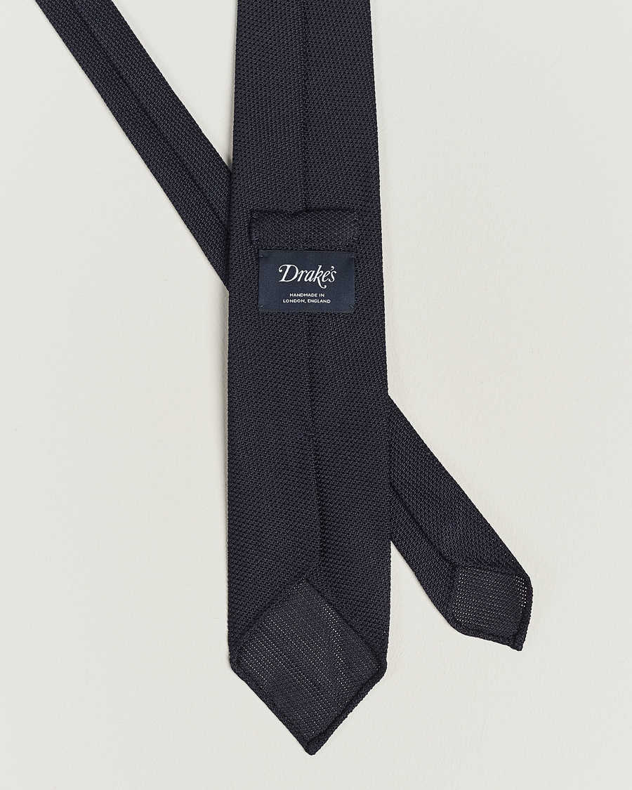 Men |  | Drake\'s | Silk Fine Grenadine Handrolled 8 cm Tie Navy