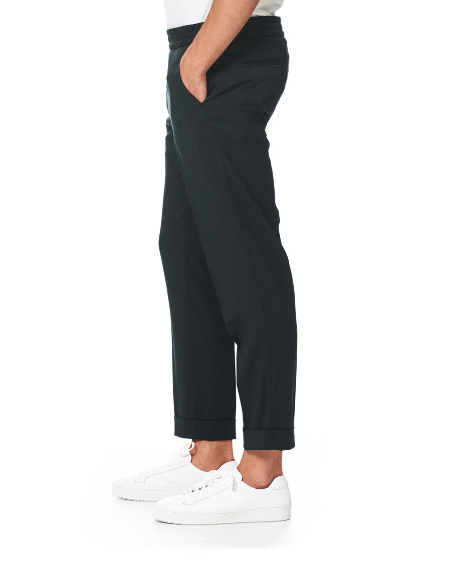 Herren | Hosen | Filippa K | Terry Gabardine Cropped Turn Up Trousers Dark Spruce