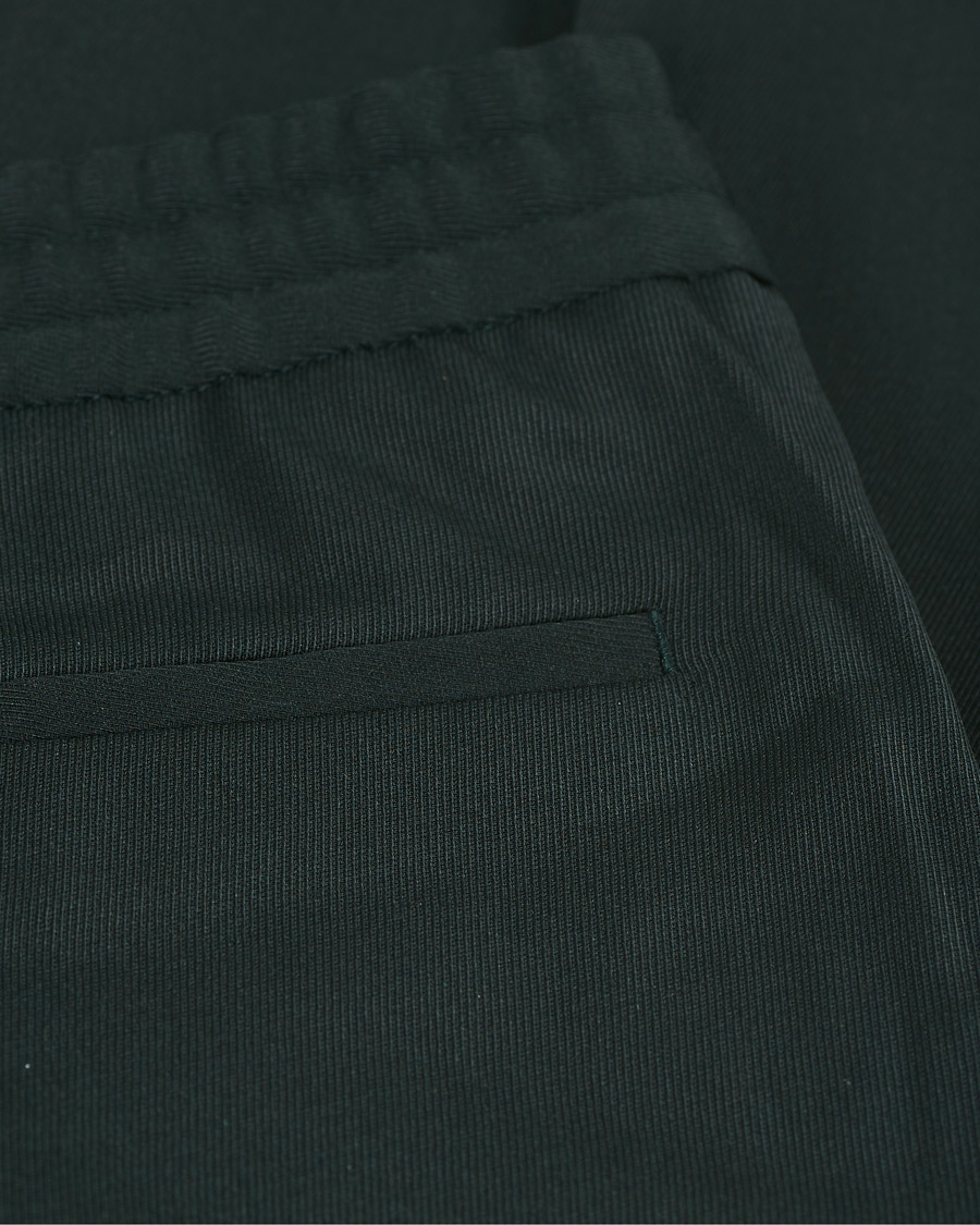 Herren | Hosen | Filippa K | Terry Gabardine Cropped Turn Up Trousers Dark Spruce