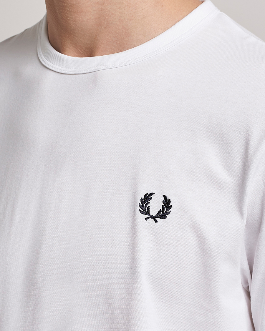 Herren | T-Shirts | Fred Perry | Ringer Crew Neck Tee White