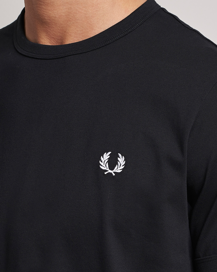 Herren | T-Shirts | Fred Perry | Ringer Crew Neck Tee Black