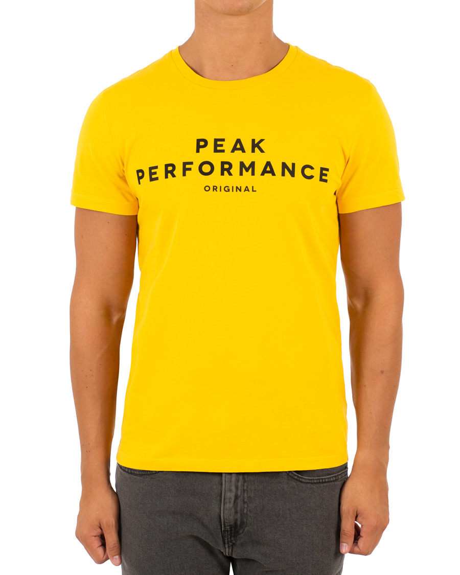 Herren | T-Shirts | Peak Performance | Logo Crew Neck Tee Dessert Yellow