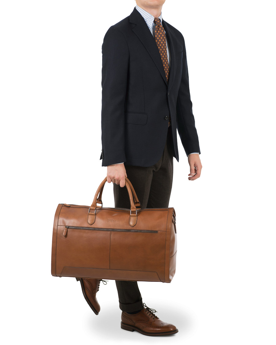 Oscar jacobson weekend bag deals
