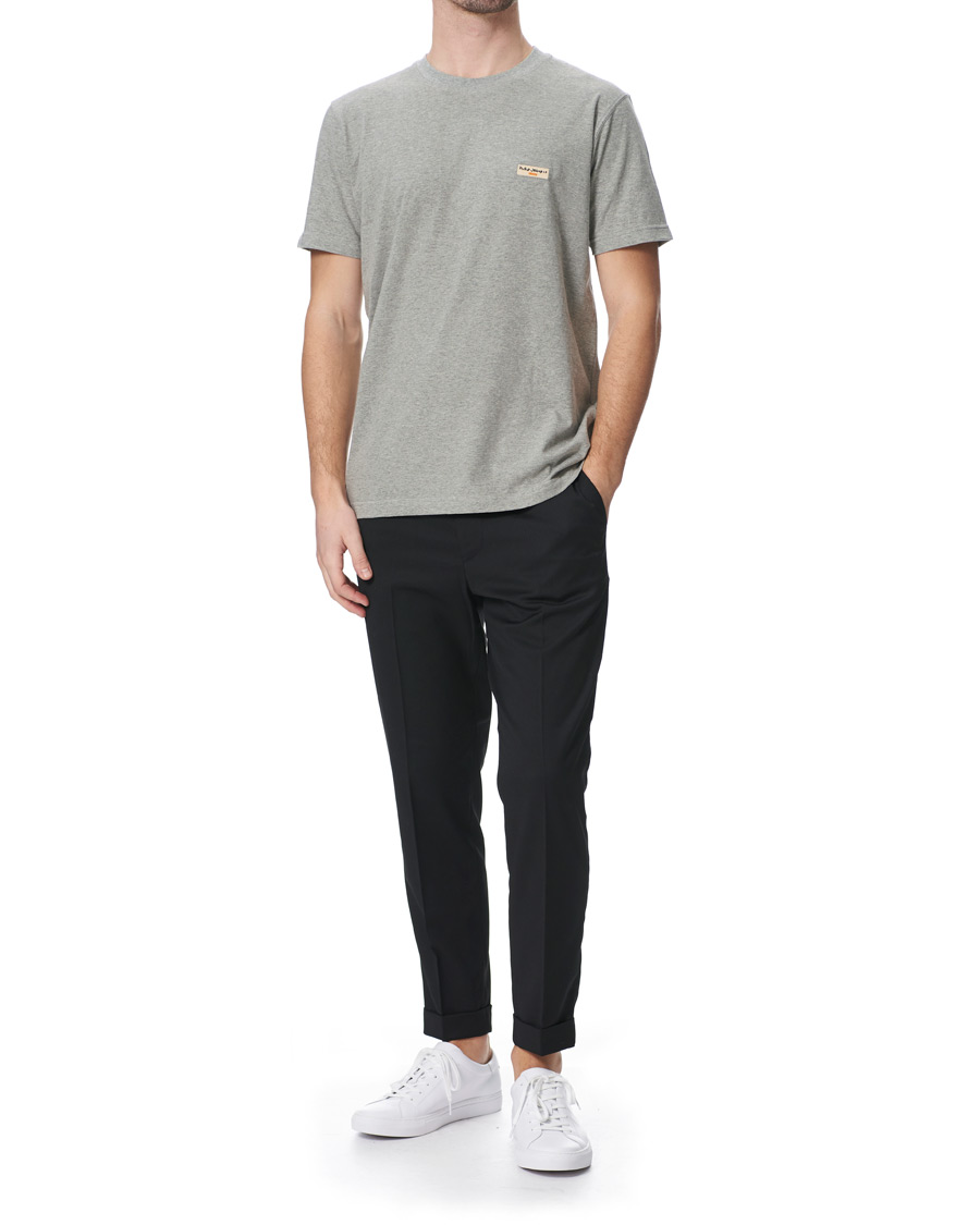 Herren | T-Shirts | Nudie Jeans | Daniel Logo Tee Grey Melange