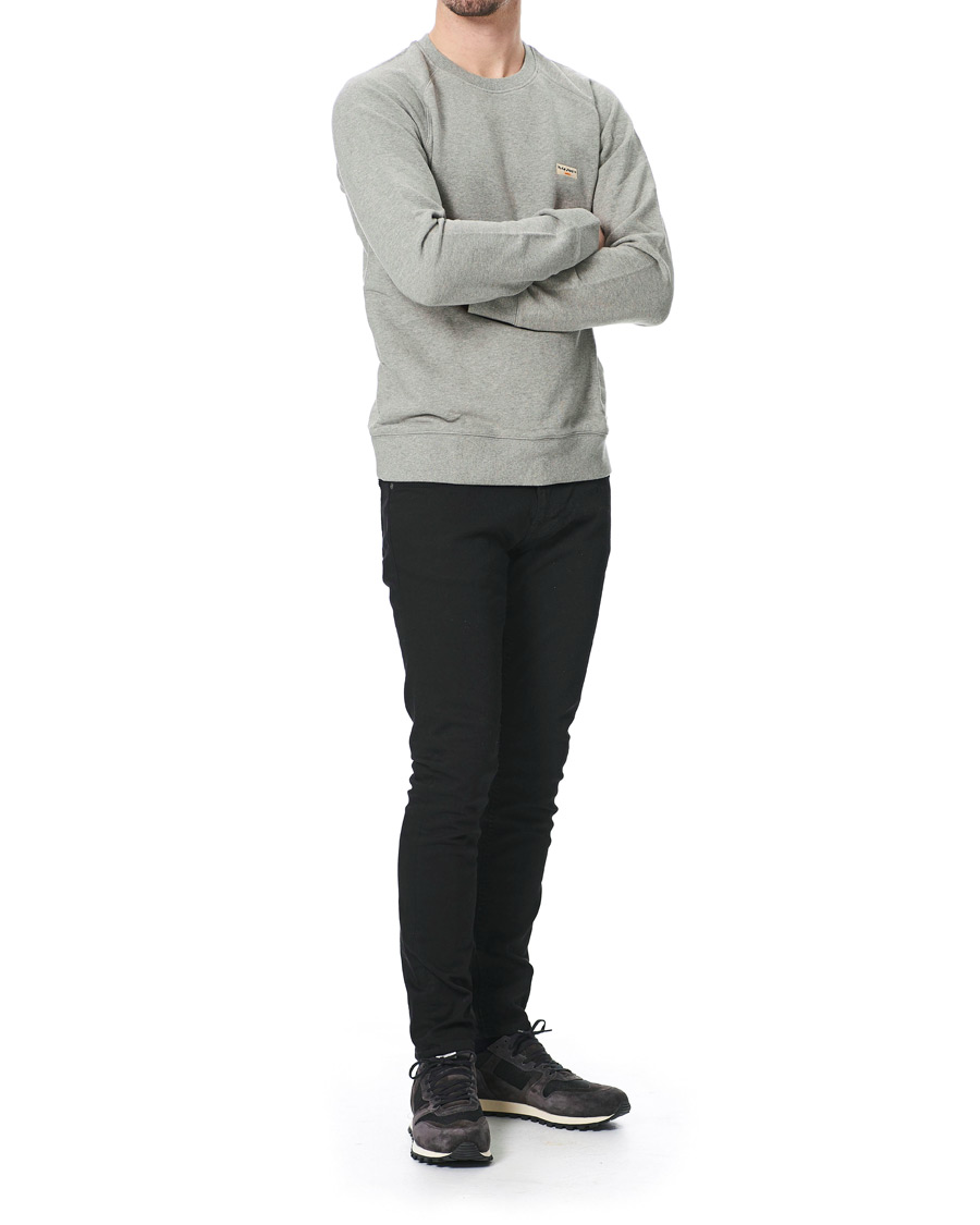 Herren | Pullover | Nudie Jeans | Samuel Logo Crew Neck Sweatshirt Grey Melange