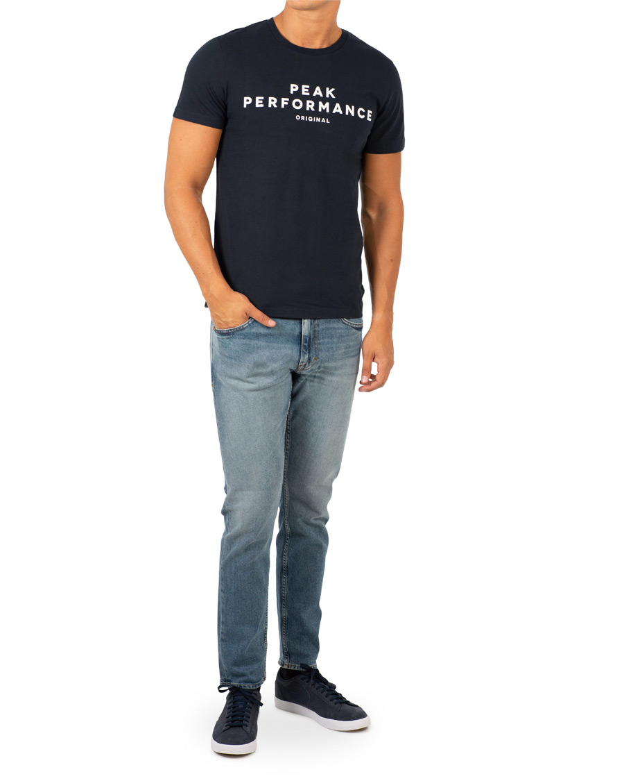Herren | T-Shirts | Peak Performance | Logo Crew Neck Tee Marine Blue