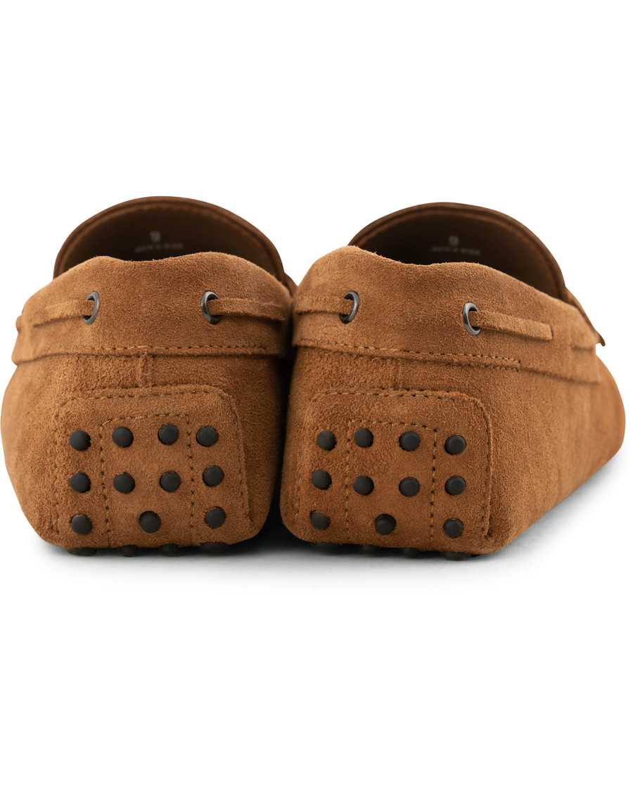 Herren | Tod's Laccetto Gommino Carshoe Tobacco Suede | Tod's | Laccetto Gommino Carshoe Tobacco Suede