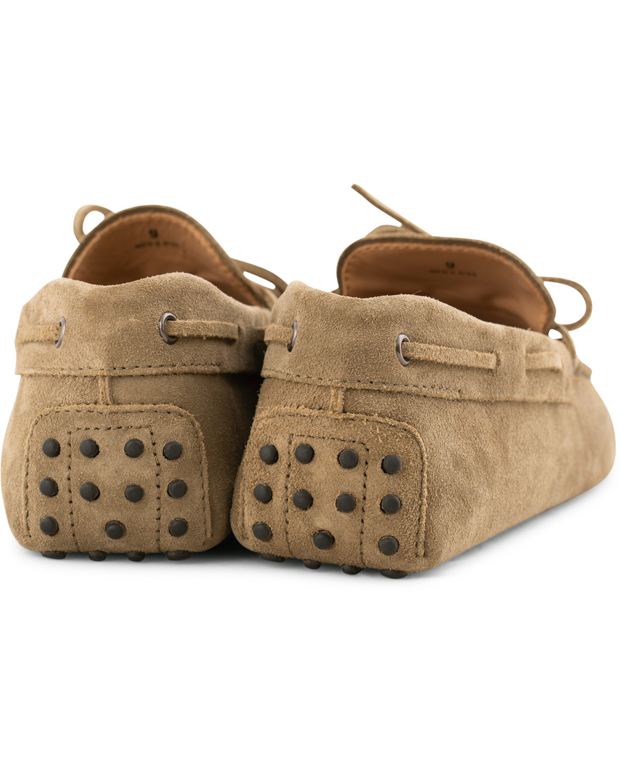 Herren | Tod's Laccetto Gommino Carshoe Olive Suede | Tod's | Laccetto Gommino Carshoe Olive Suede