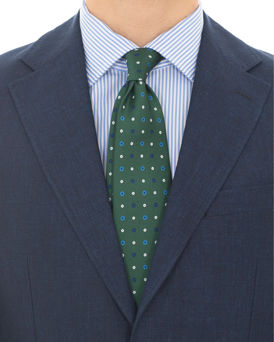 Herren | E. Marinella 3-Fold Micro Fantasy 8 cm Silk Tie Green | E. Marinella | 3-Fold Micro Fantasy 8 cm Silk Tie Green