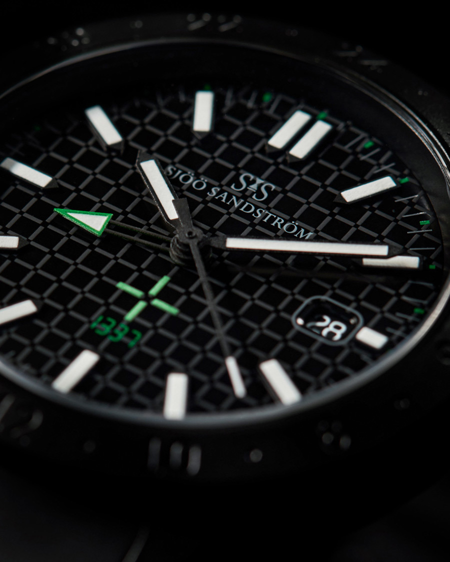 Herren | Sjöö Sandström Royal Steel Worldtimer LEET Black with Rubber 41mm | Sjöö Sandström | Royal Steel Worldtimer LEET Black with Rubber 41mm