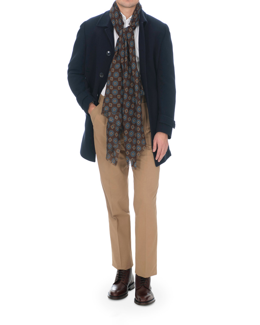Herren | Altea Medallion Printed Wool Scarf Brown | Altea | Medallion Printed Wool Scarf Brown