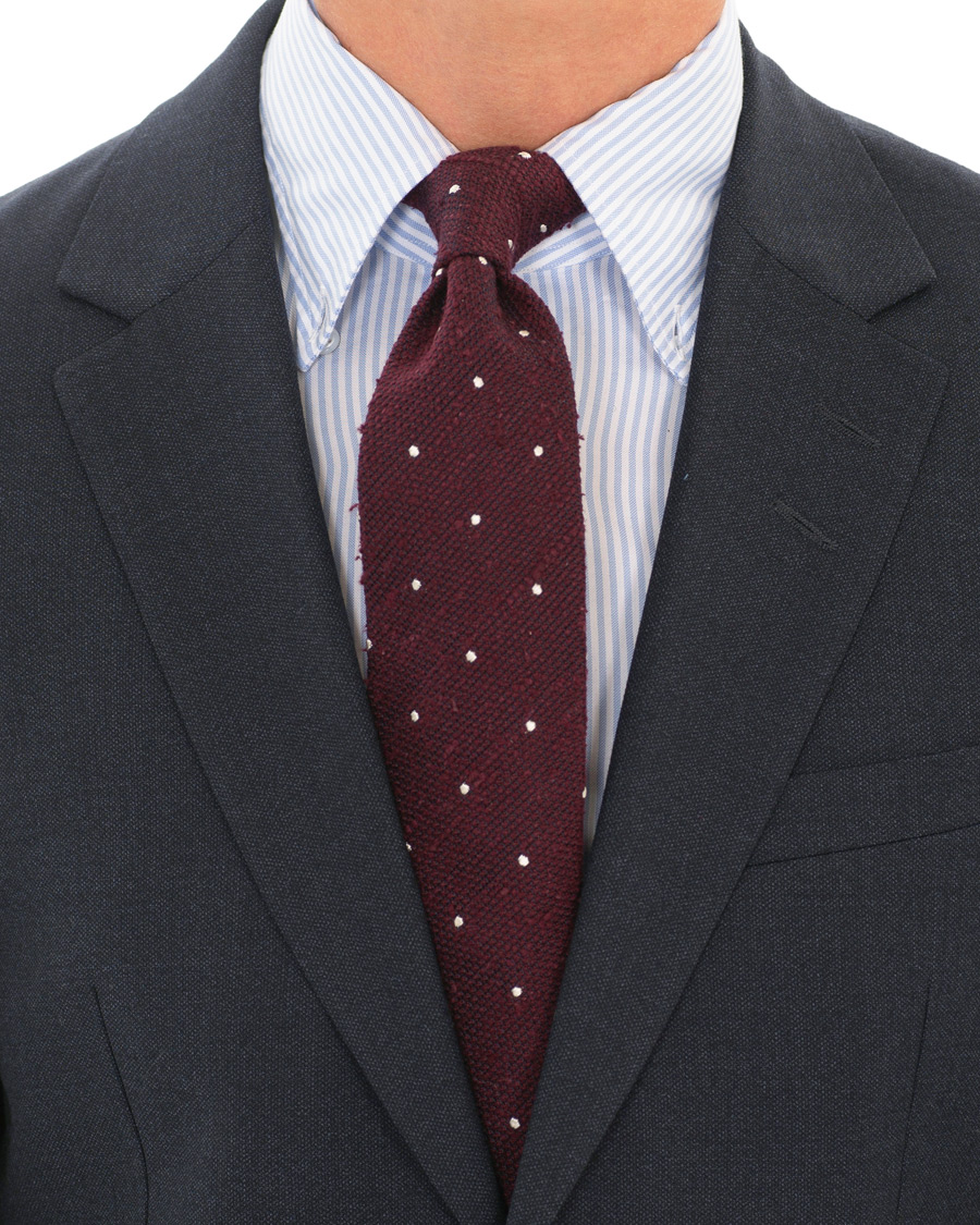 Herren | Drake's Woven Silk Grenadine Dot Tie 8 cm Wine | Drake's | Woven Silk Grenadine Dot Tie 8 cm Wine