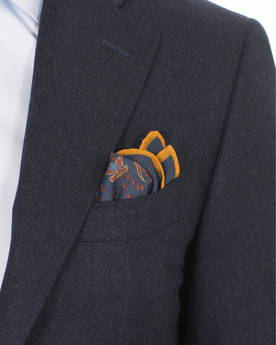 Herren | Drake's Wool/Silk Printed Flower Pocket Square Blue | Drake's | Wool/Silk Printed Flower Pocket Square Blue