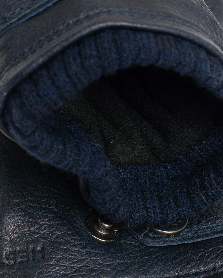 Herren | Hestra Utsjö Fleece Liner Buckle Elkskin Glove Navy | Hestra | Utsjö Fleece Liner Buckle Elkskin Glove Navy
