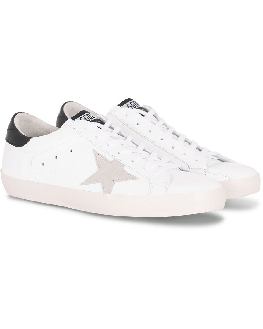 Herren | Golden Goose Deluxe Brand Black/Gold Lettering Superstar Sneaker White Calf | Golden Goose | Deluxe Brand Black/Gold Lettering Superstar Sneaker White Calf