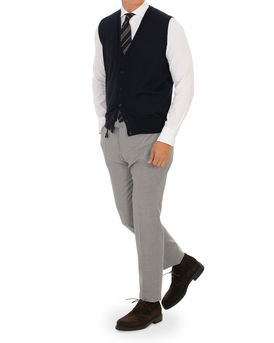 Herren | Santoni Wembley Chukka Boot Dark Brown Suede | Santoni | Wembley Chukka Boot Dark Brown Suede