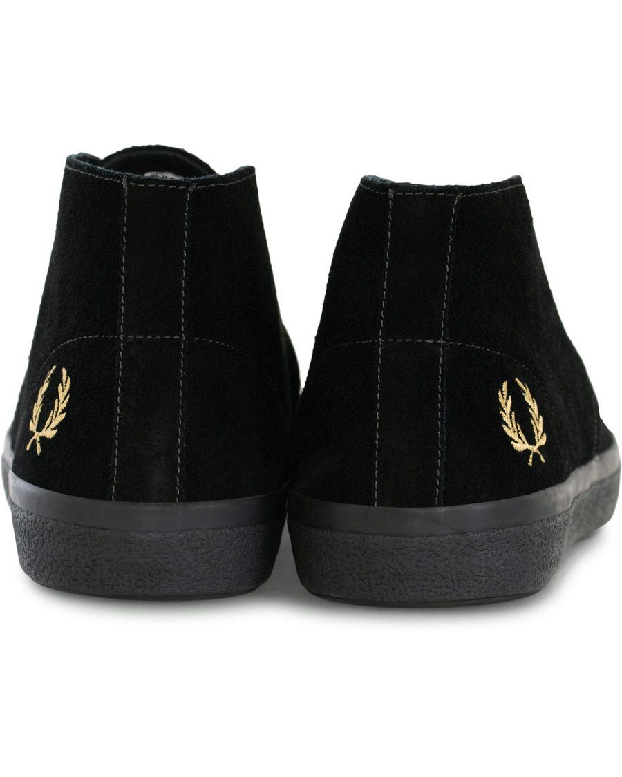 Herren | Fred Perry Portwood Suede Chukka Sneaker Black/Champagne | Fred Perry | Portwood Suede Chukka Sneaker Black/Champagne