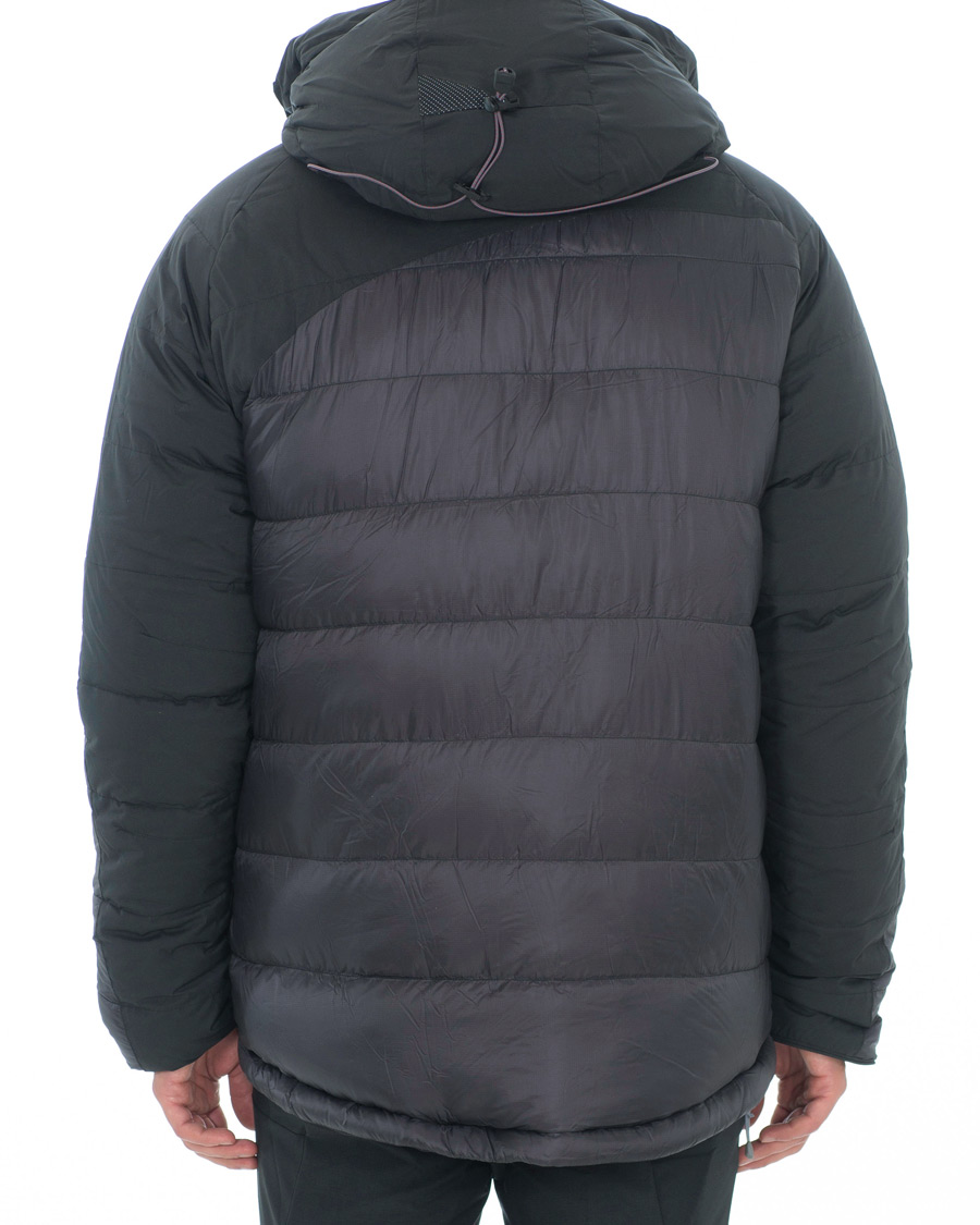 Herren | Jacken | Klättermusen | Bore 2.0 Mountain Expedition Down Jacket Raven