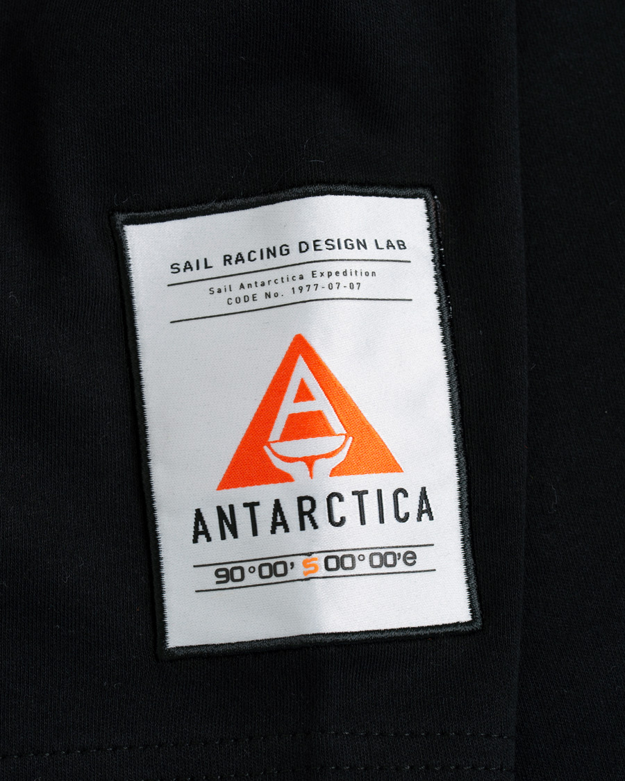 Herren | T-Shirts | Sail Racing | Antarctica Crew Neck Tee Carbon