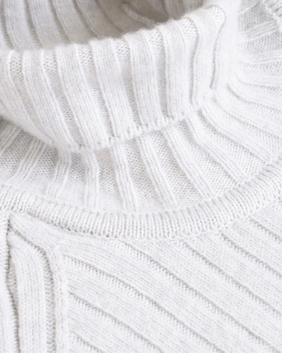 Herren | Pullover | John Smedley | Roman Wool/Cashmere Ribbed Roll Neck Soft Grey