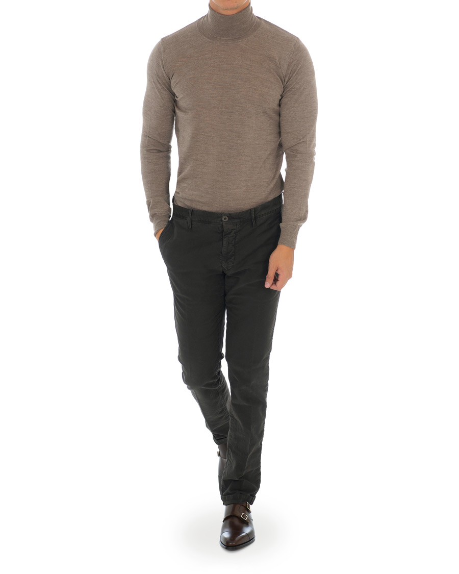 Herren | Pullover | Oscar Jacobson | Cole Extra Fine Merino Rollneck Beige