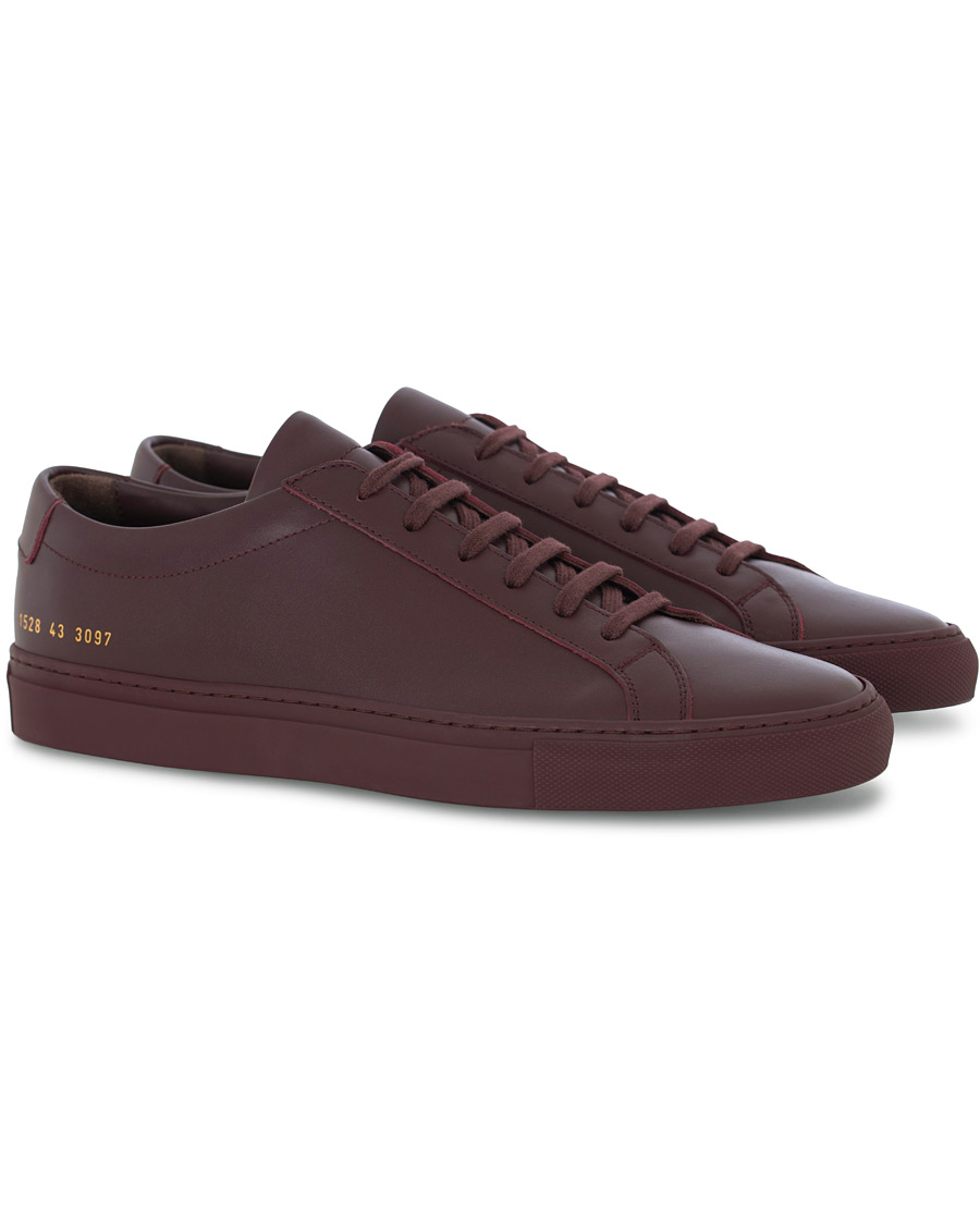 Herren | Common Projects Original Achilles Leather Sneaker Wine Red | Common Projects | Original Achilles Leather Sneaker Wine Red