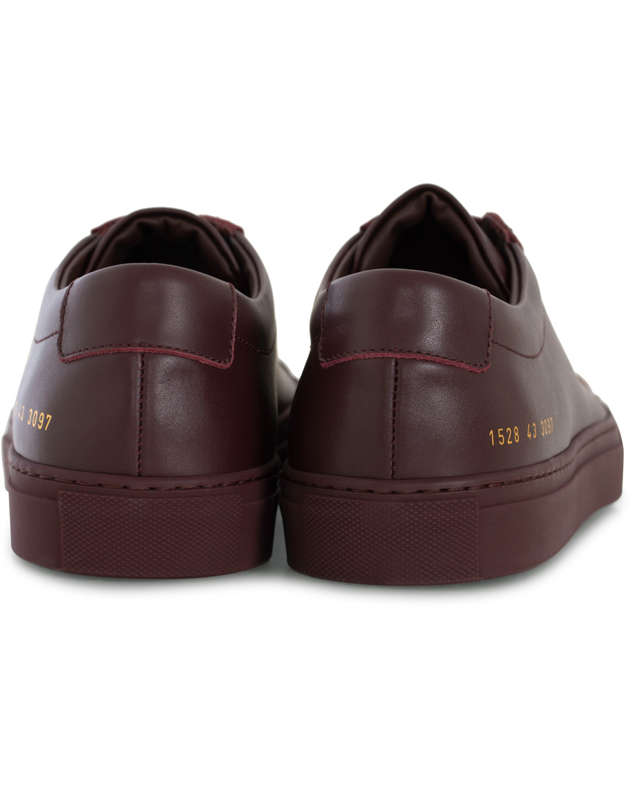 Herren | Common Projects Original Achilles Leather Sneaker Wine Red | Common Projects | Original Achilles Leather Sneaker Wine Red