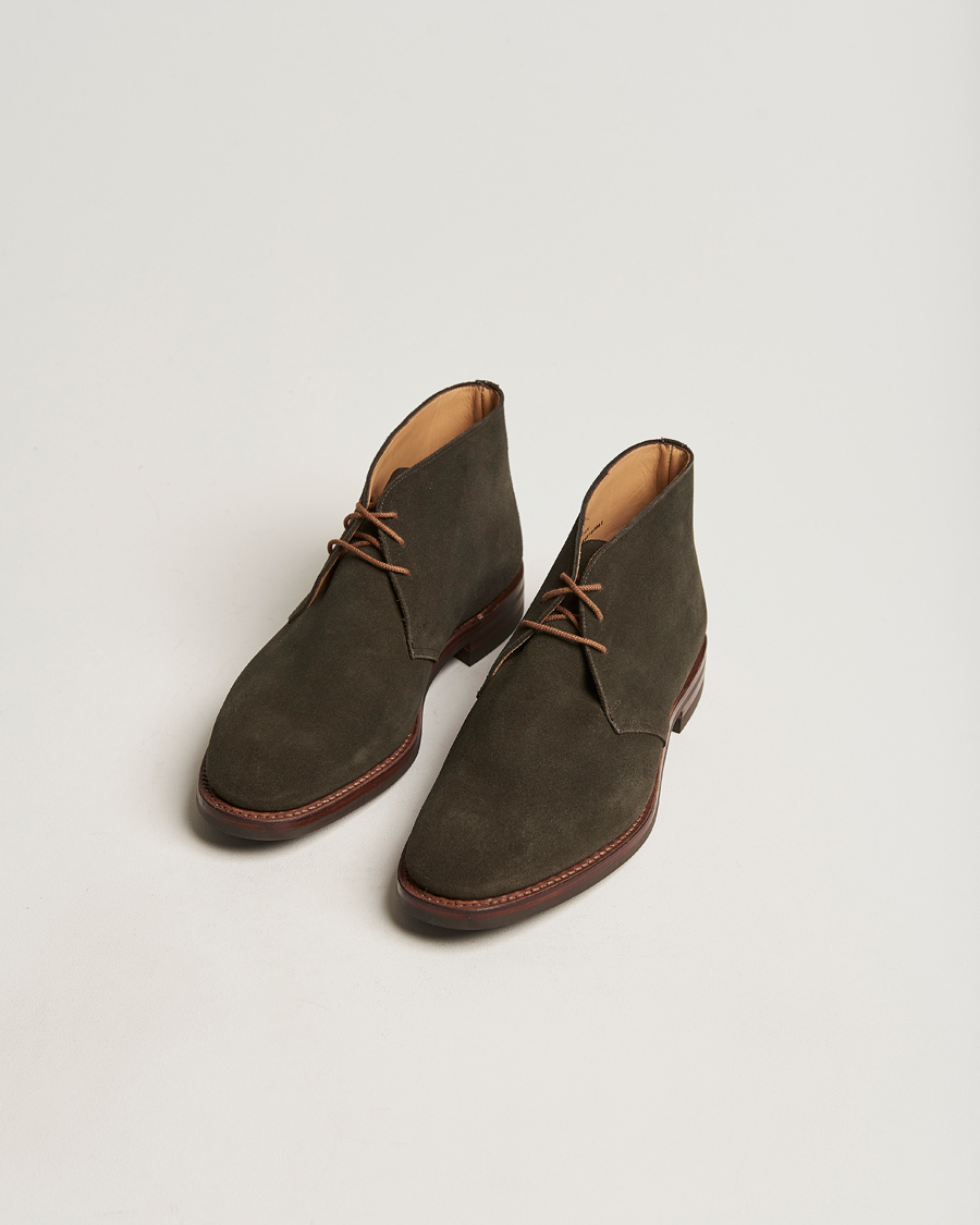 Herren | Crockett & Jones Chiltern Dainite Chukka Boot Green Suede | Crockett & Jones | Chiltern Dainite Chukka Boot Green Suede