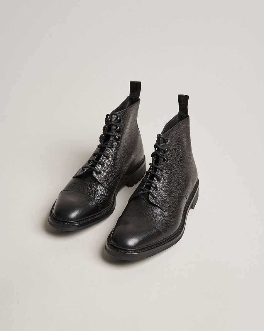 Herren | Schwarze Stiefel | Loake 1880 | Sedbergh Derby Boot Black Calf Grain
