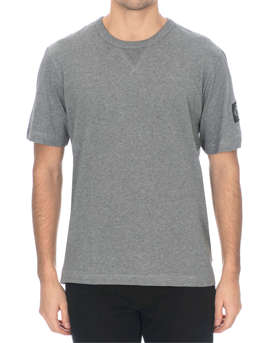 Herren | T-Shirts | Calvin Klein Jeans | Monogram Sleeve Badge Tee Mid Grey Heather