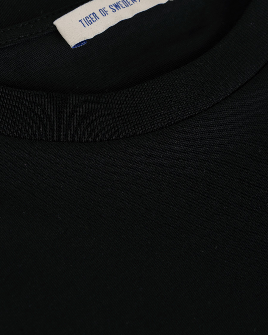 Herren | T-Shirts | Tiger of Sweden Jeans | Fleek Printed Crew Neck Tee Black