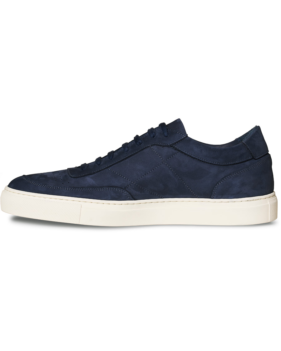 Herren | Common Projects Resort Classic Sneaker Navy Nubuck | Common Projects | Resort Classic Sneaker Navy Nubuck