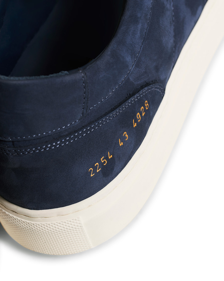 Herren | Common Projects Resort Classic Sneaker Navy Nubuck | Common Projects | Resort Classic Sneaker Navy Nubuck