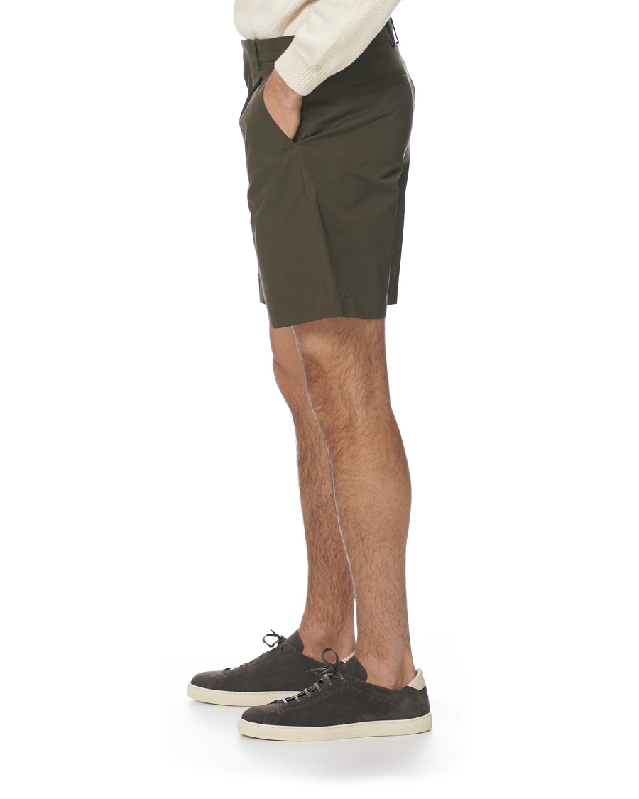 Herren | Shorts | A.P.C. | Terry Gabardine Technique Shorts Kaki Militaire