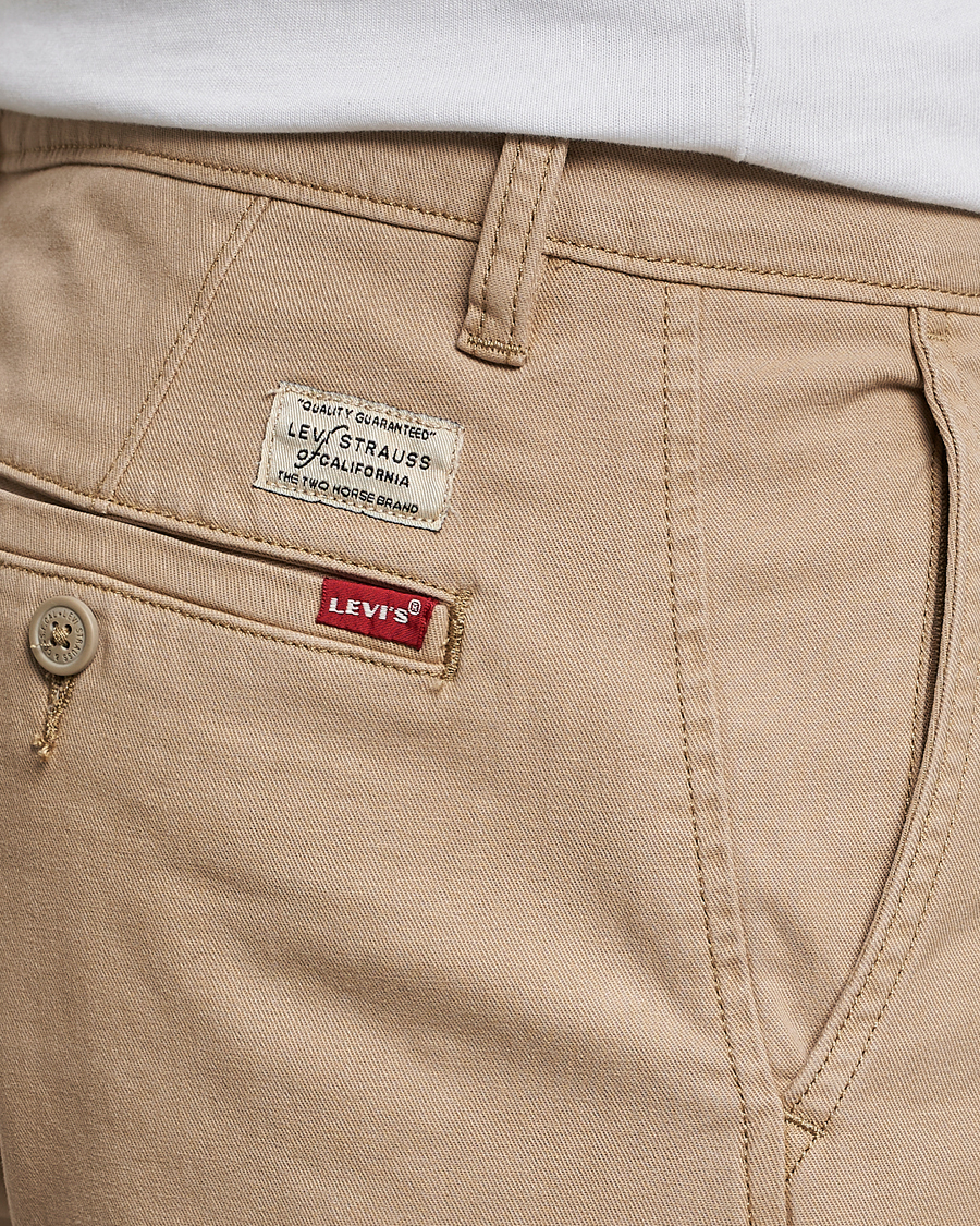 Herren | Hosen | Levi's | Garment Dyed Stretch Chino Beige