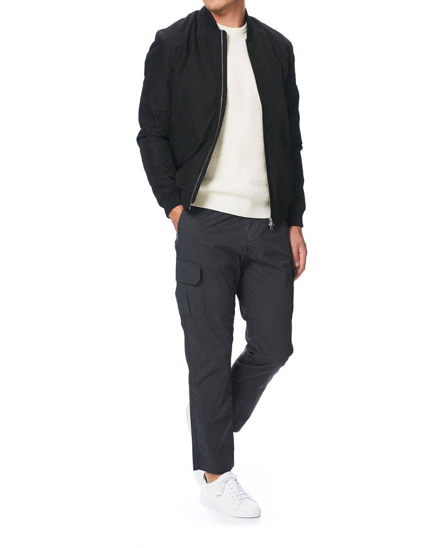 Herren | Hosen | Tiger of Sweden | Clone Cargo Trousers Washed Black