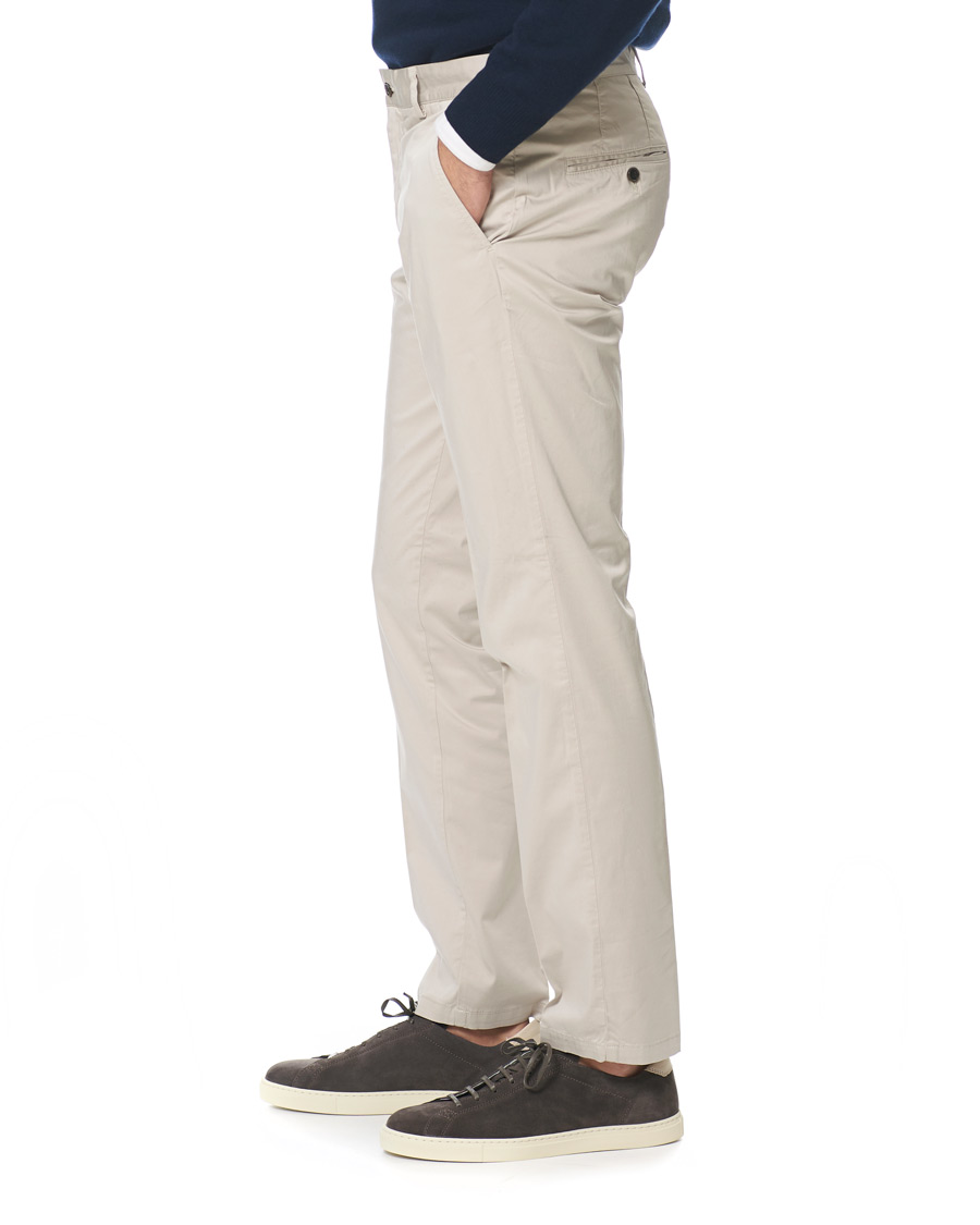 Herren | Hosen | Tiger of Sweden | Truman Satin Chinos Beige