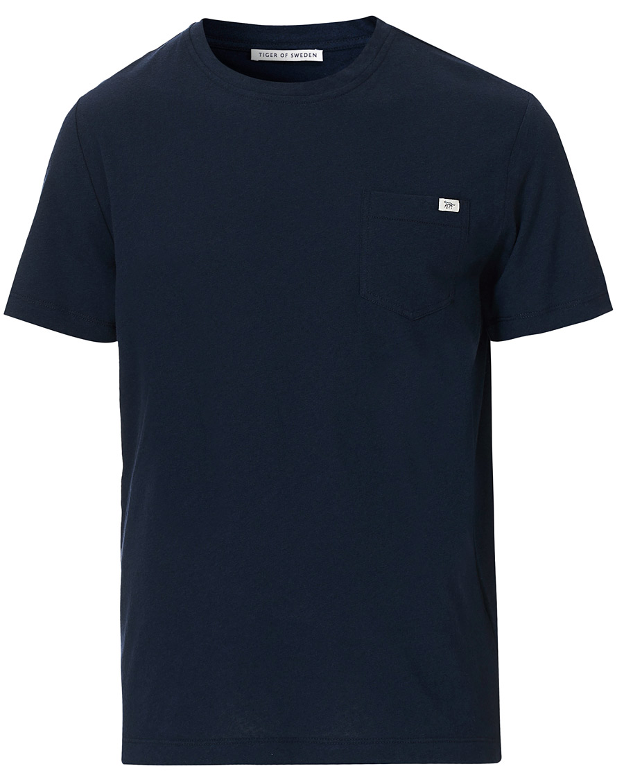 Herren | T-Shirts | Tiger of Sweden | Didelot Linen Pocket Crew Neck Tee Navy