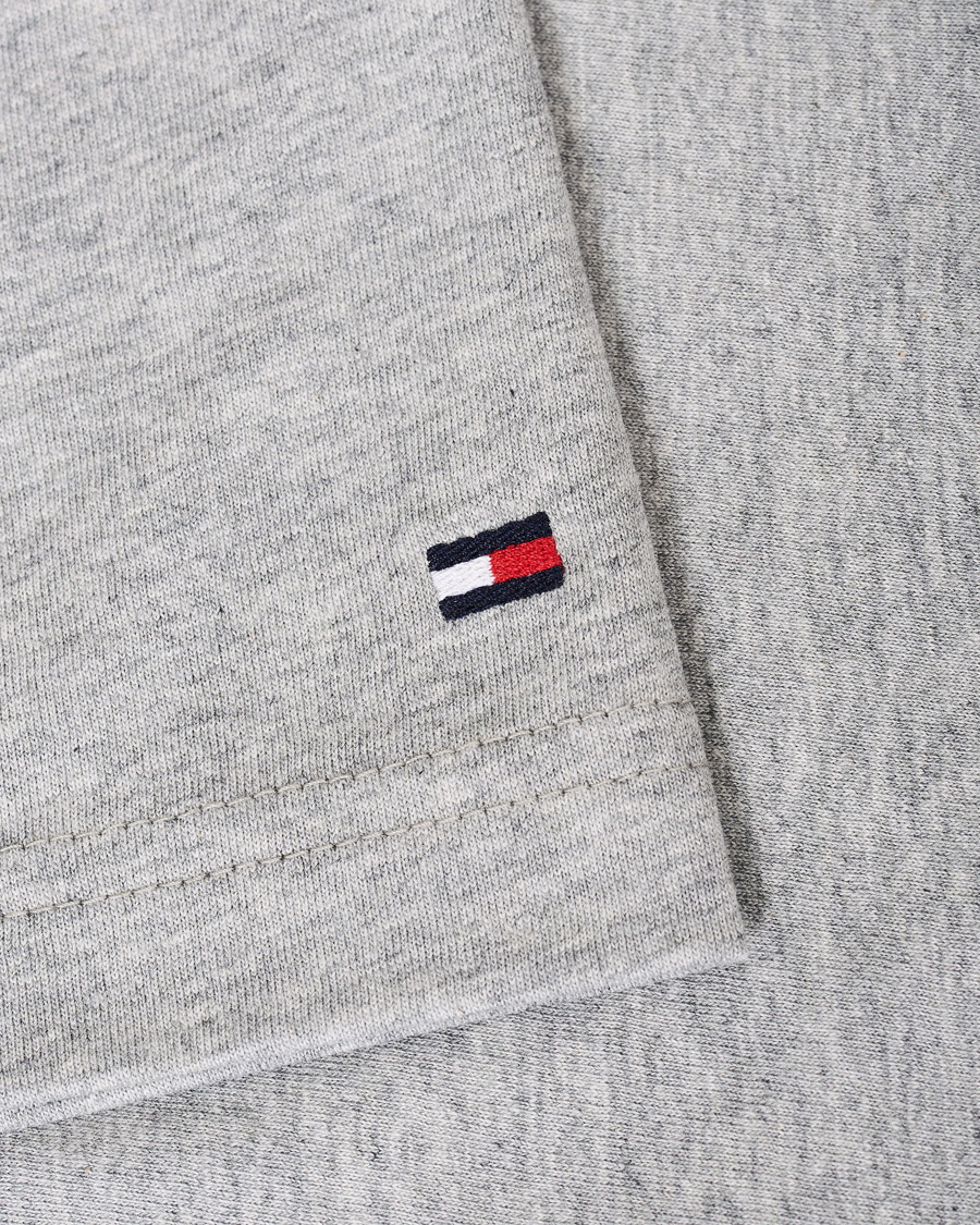 Herren | T-Shirts | Tommy Hilfiger | Flag Photo Print Crew Neck Tee Medium Grey Heather XL