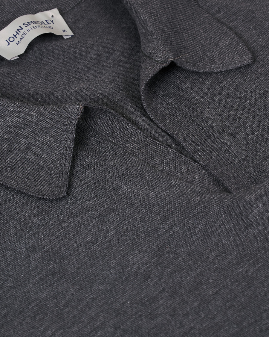 Herren | Poloshirts | John Smedley | Noah Skipper Collar Sea Island Polo Charcoal