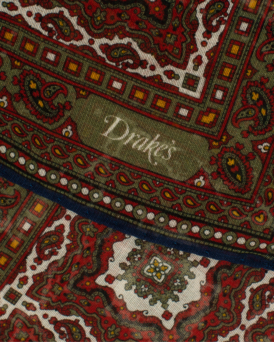 Herren | Drake's Cotton/Modal Medallions Pocket Square Red | Drake's | Cotton/Modal Medallions Pocket Square Red