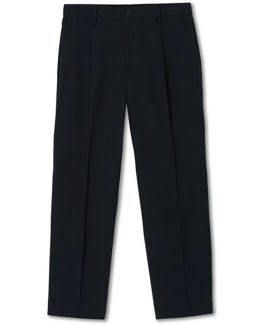 Herren | Hosen | Filippa K | Samson Loose Fit Pleated Cotton Trousers Navy